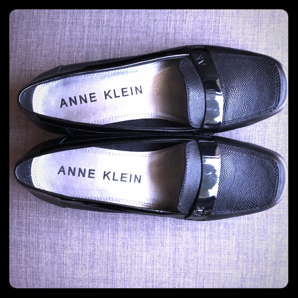 Anne Klein Black Loafers